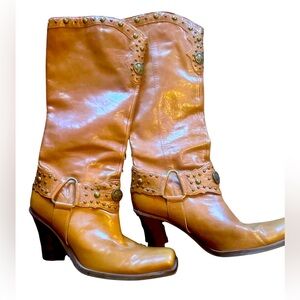 Antonio Melani Western Boots Rich Chestnut color Size 8